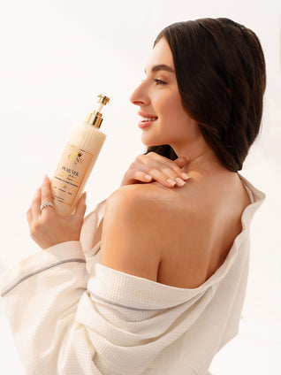 QYNK 11.11 Pure Veil Shower Gel