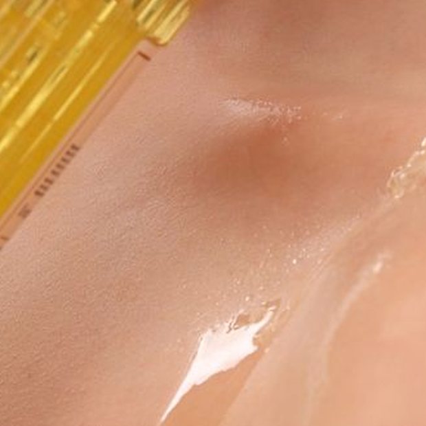 Gold Shimmer & Golden Bloom